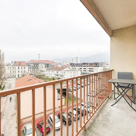 Apartmán Magnificent Apartment, 4 Bedrooms, Fiber Wifi *