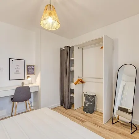 Apartmán Magnificent Apartment, 4 Bedrooms, Fiber Wifi